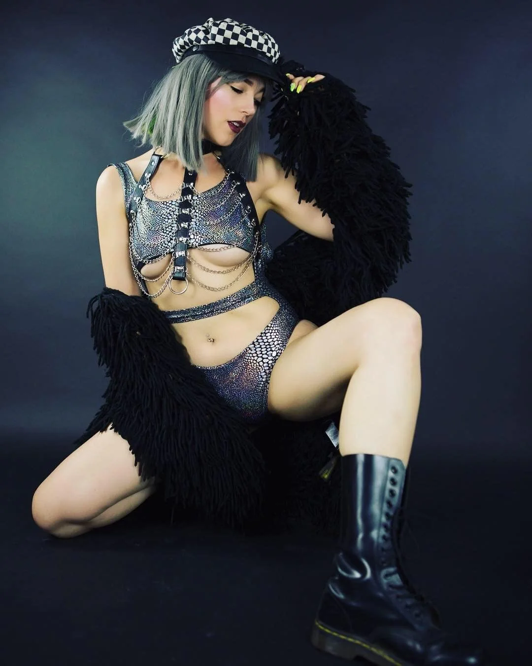 Black Angel - Leather Chain Harness - Image 7