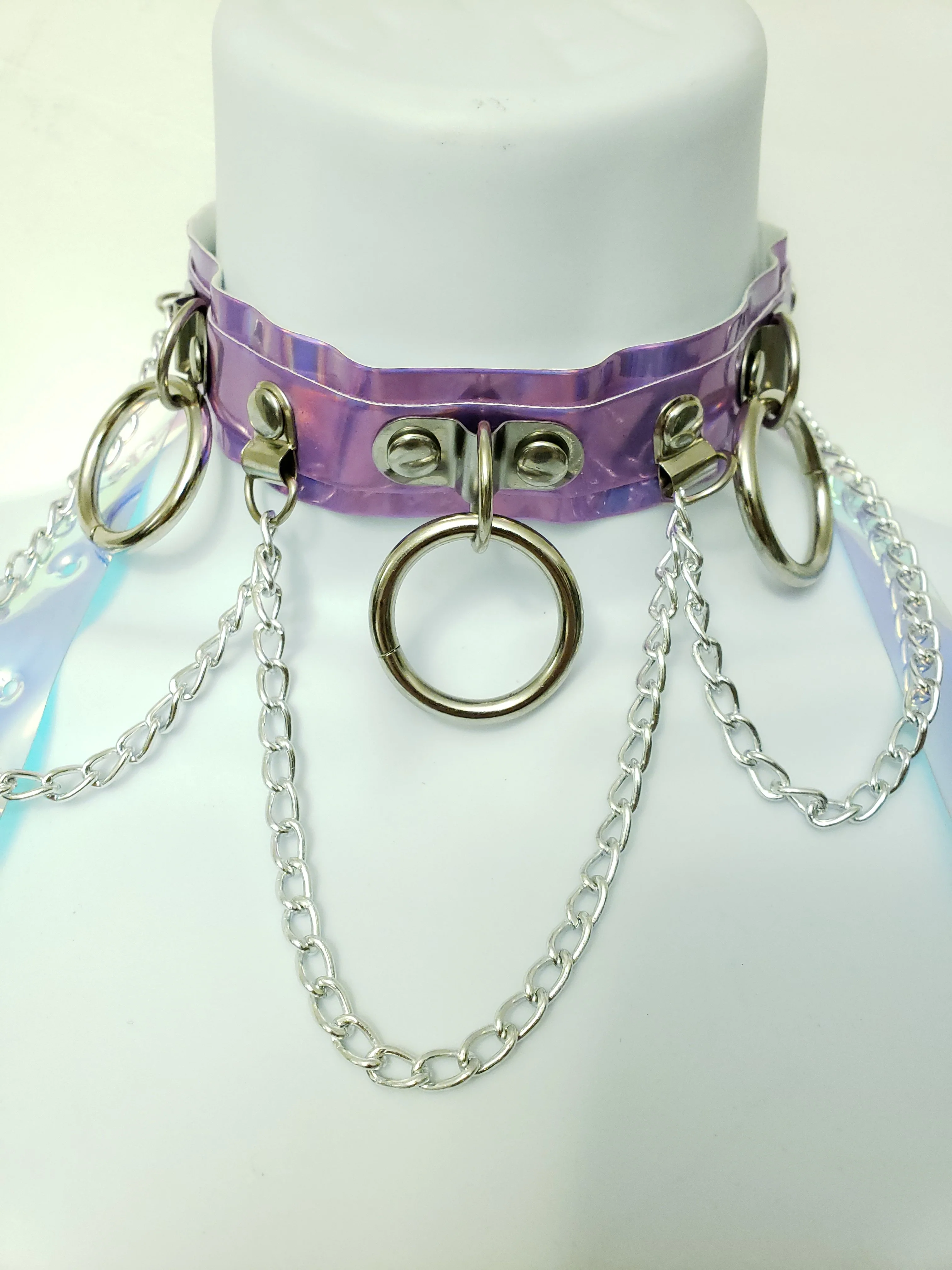 Hoop Chain Chocker in Baby Purple Hologram - Image 2